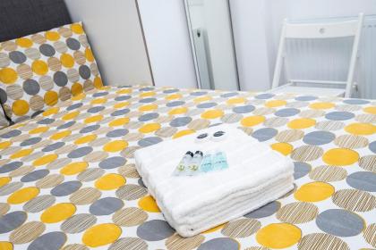 En Suite Rooms TUFNELL PARK - image 7
