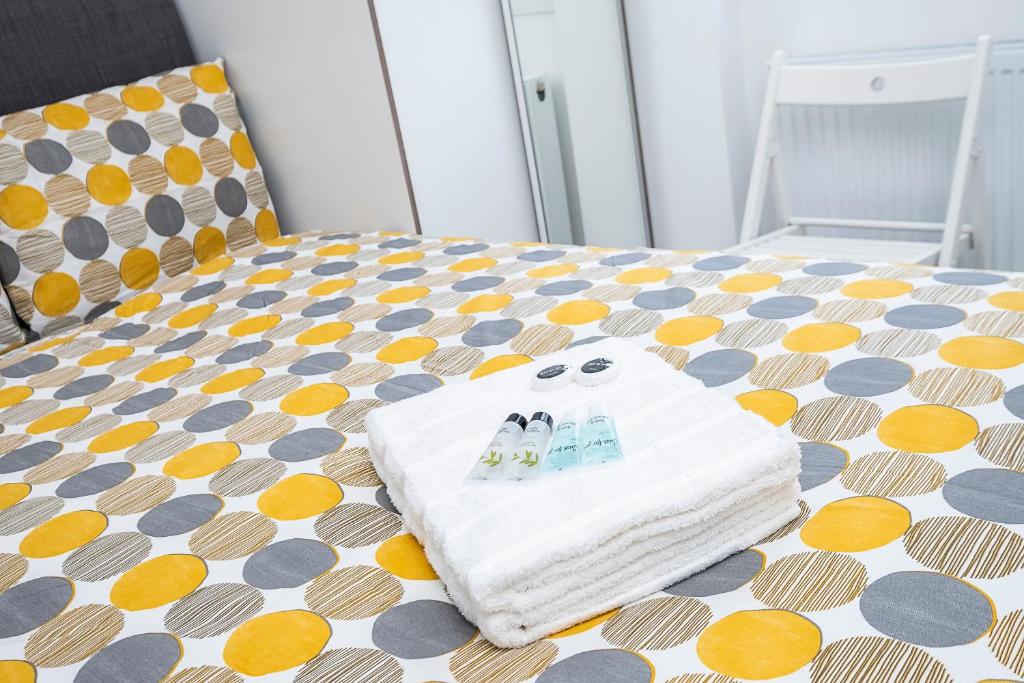 En Suite Rooms TUFNELL PARK - image 7