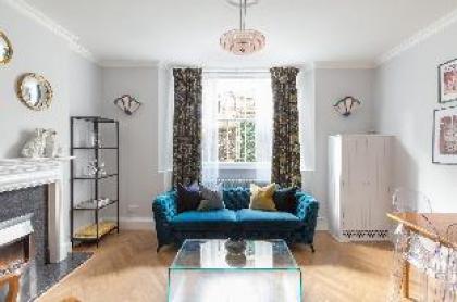 Beautiful 2 Bedroom Garden flat by Notting Hill Gate