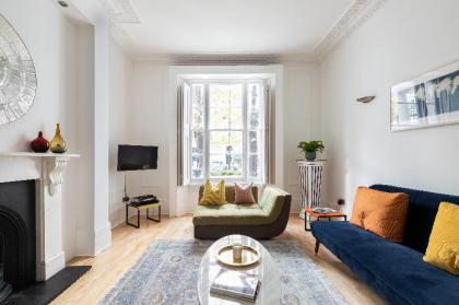 Picnic in the Park – Fantastic 3 Bedrooms near Hyde Park