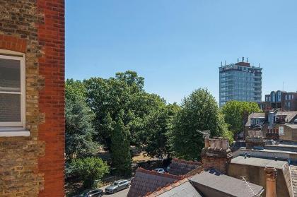 Luxury Two Bedroom Apartment in Hammersmith - 209A - image 6