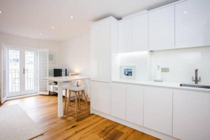 Bright 1 Bedroom Apartment In Regent's Park - image 8