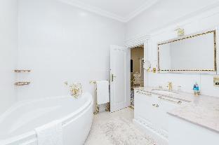Palatial apartment Mayfair London - main image