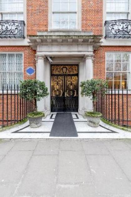 Palatial apartment Mayfair London - image 18