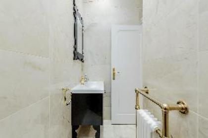 Palatial apartment Mayfair London - image 4