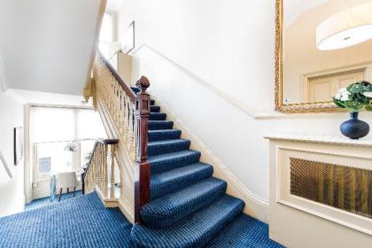 41 Draycott Pl - image 5