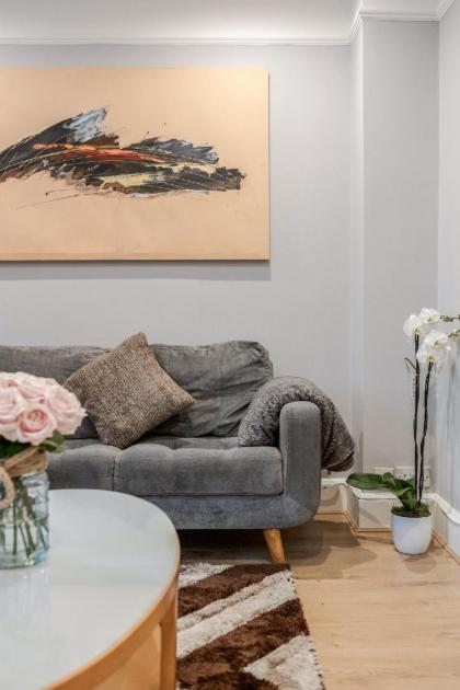 Superb 2 bed apartment Marylebone London - image 19
