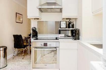 Exclusive apartment Knightsbridge-Harrods-London - image 3