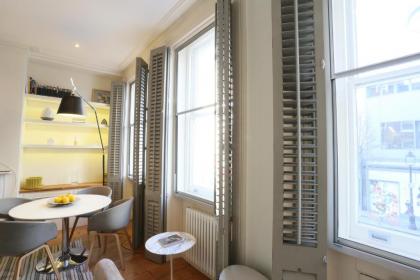 Flower Market Suites - image 12