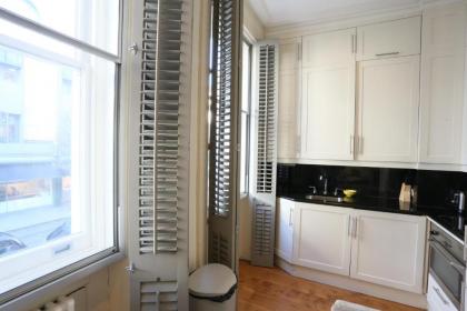 Flower Market Suites - image 17