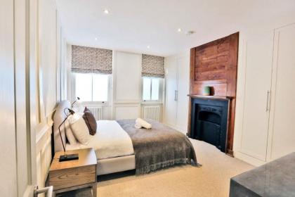 Flower Market Suites - image 18