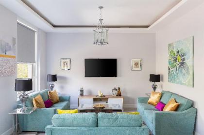Sophisticated living on Cromwell road