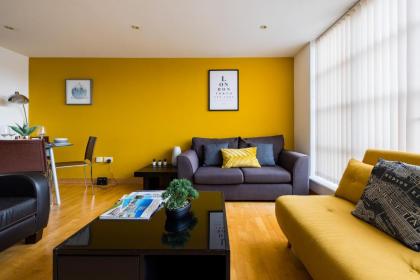 The Spitalfields Apartments - image 11