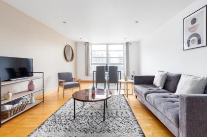 The Spitalfields Apartments - image 16