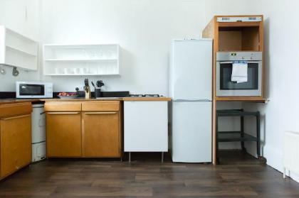 Spacious 1 Bedroom Period property in Hampstead - image 20