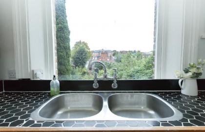 Spacious 1 Bedroom Period property in Hampstead - image 9