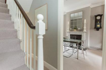 Beautiful 2 Bedroom terrace house in Camden - image 2
