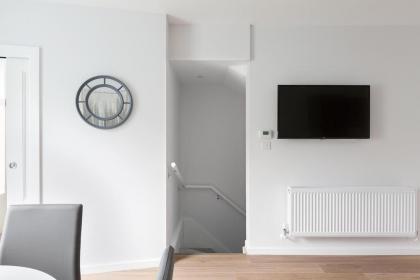 homely - Central London Camden Town Apartments - image 2
