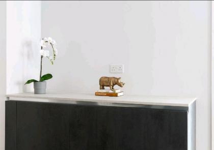 Luxury Central London North Apartment - image 16