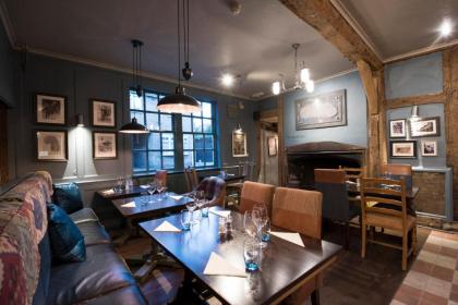 The Ostrich Inn Colnbrook London Heathrow - image 13