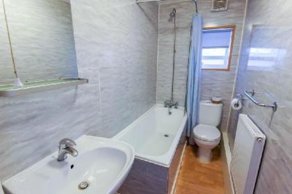 Avoca House Hotel - image 5