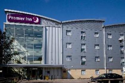 Premier Inn Watford Central - image 16