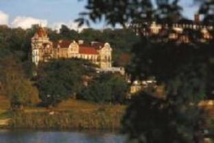 Petersham Hotel - main image