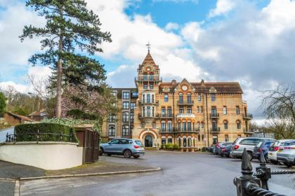 Petersham Hotel - image 4