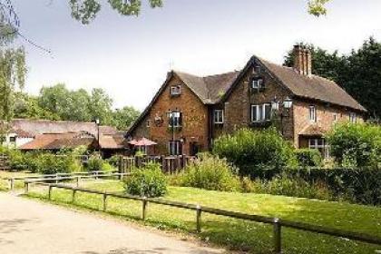 Premier Inn London Gatwick Airport South - London Road - image 16