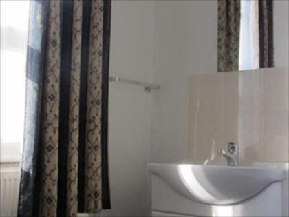 Goodwood Hotel - image 2
