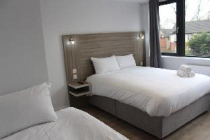 Premier Inn London Heathrow M4/J4 - image 11