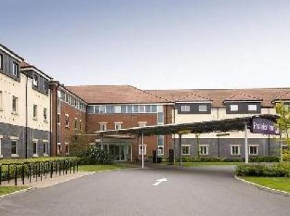 Premier Inn London Heathrow M4/J4 - image 2