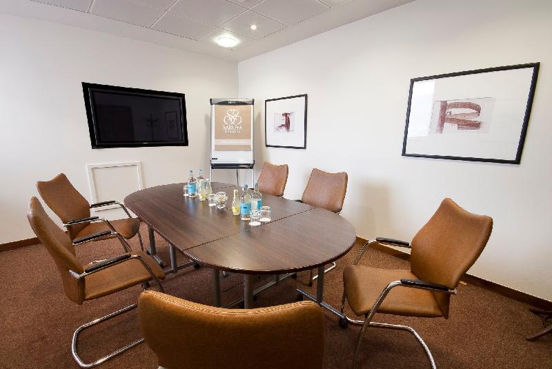 Sir Christopher Wren Hotel & Spa - image 4