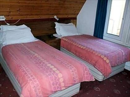 Kirkdale Hotel - image 3