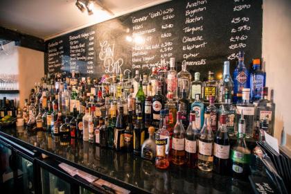 The Saracens Head Hotel - image 19
