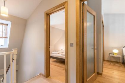 Stylish Stays by Russel Square - image 20