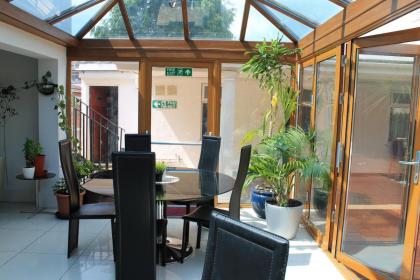 Skylark Guest House - image 14