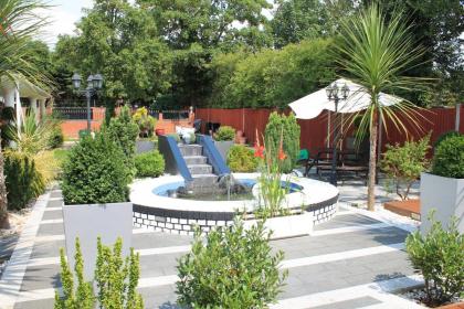 Skylark Guest House - image 15