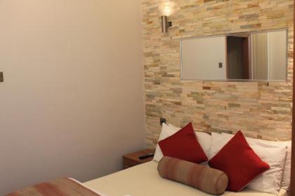 Skylark Guest House - image 19