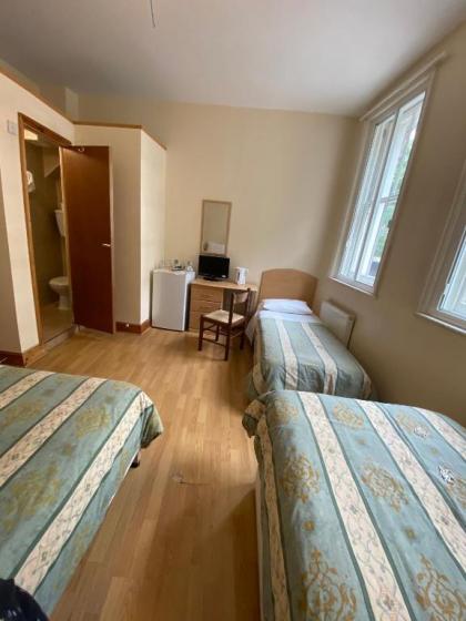 Seven Dials Hotel Annexe - image 16