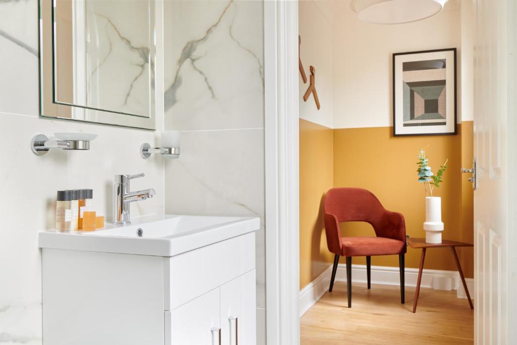 Sonder Camden Road - image 7