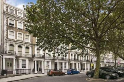 Inviting 2-Bed Apartment in London London 
