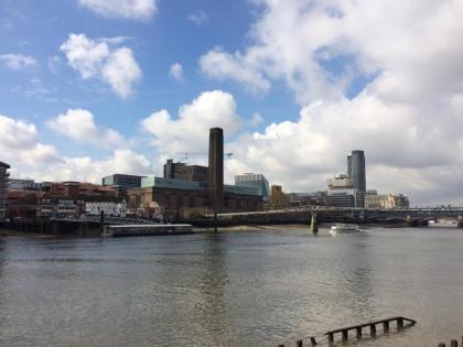 One Bed Serviced Apt in Farringdon - image 11