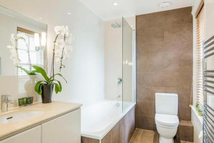 Chelsea - Draycott Place by Viridian Apartments - image 4