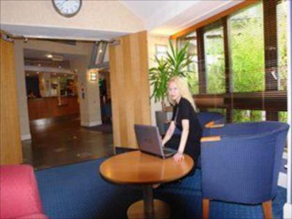 Waterloo Hub Hotel and Suites