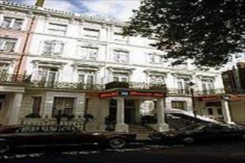 My Place Hotel - main image