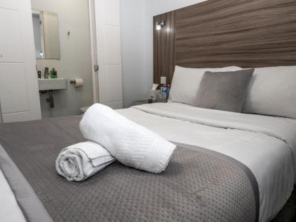 Sky Nights Hotel London Heathrow - image 13