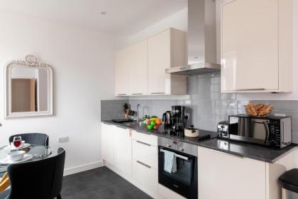 homely – Central London Luxury Apartments Camden - image 18