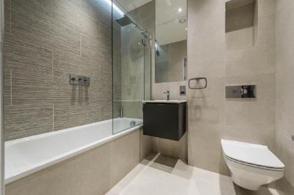 Amazing two bed stones throw from Holborn - image 7