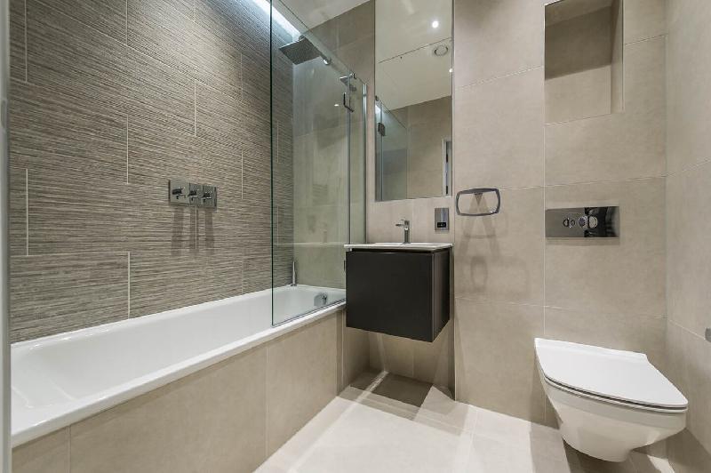 Amazing two bed stones throw from Holborn - image 7